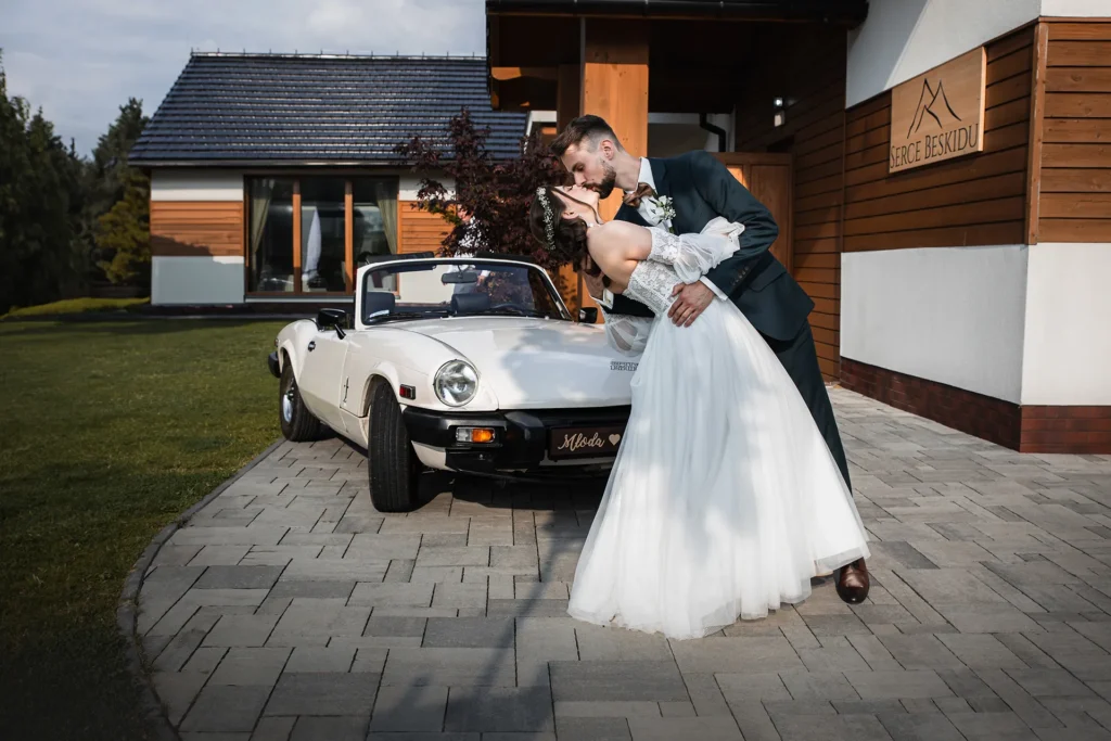 Zdjęcia ślubne Focus Foto Fotograf ślubny - sesja przed salą